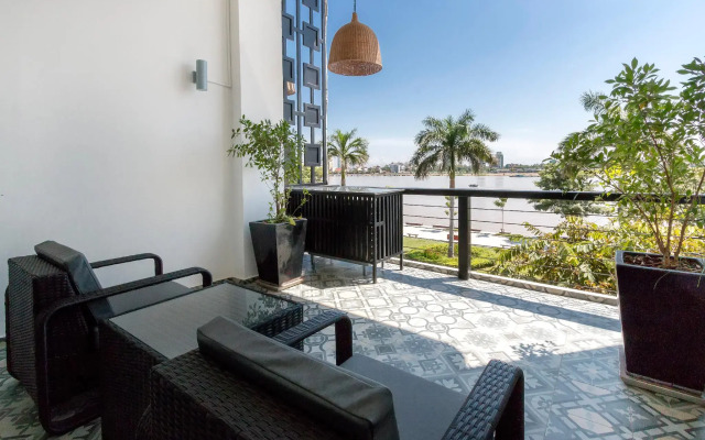 Tao Riverside Residence