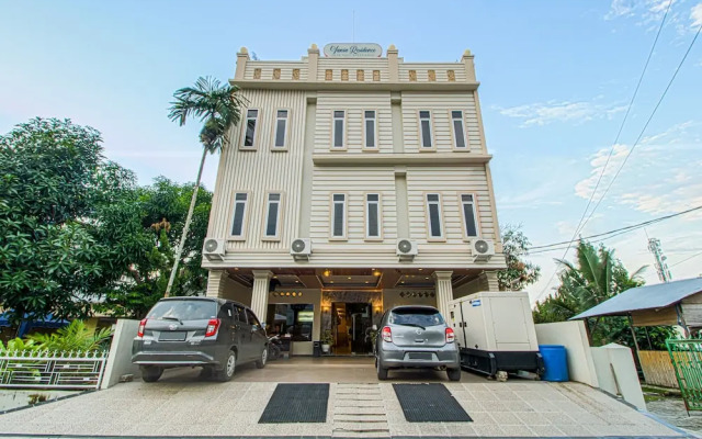 Vania Residence