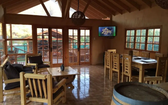 Casa con Piscina en Olmue