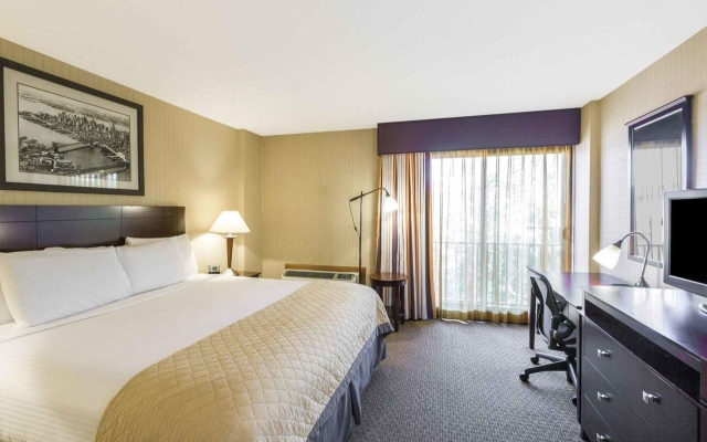 Wyndham Garden Hotel- Newark Airport