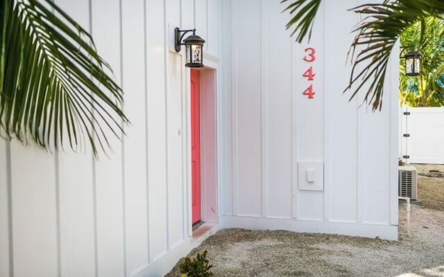 Island House by SKLRP