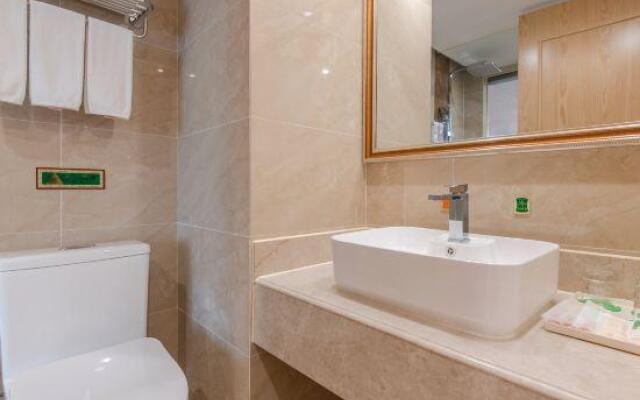 Vienna International Hotel (Chizhou High-speed Railway Station)