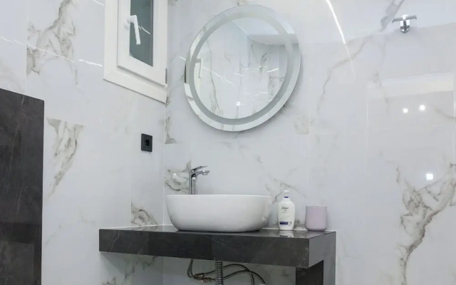 Cozy 1 Bd Getaway Apt in Lively Kipseli