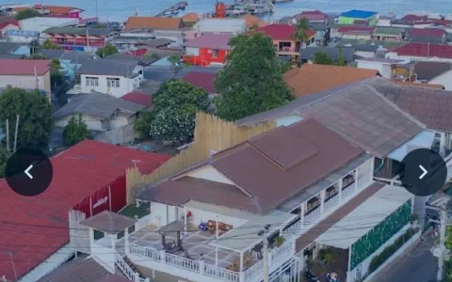 The Leaf & Pool Accommodation Koh Larn