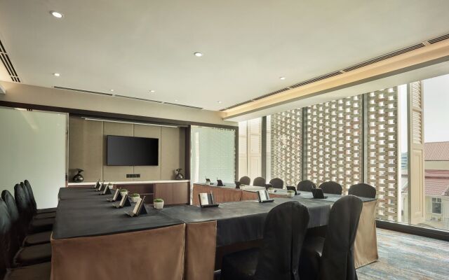 Hotel Stripes Kuala Lumpur, Autograph Collection