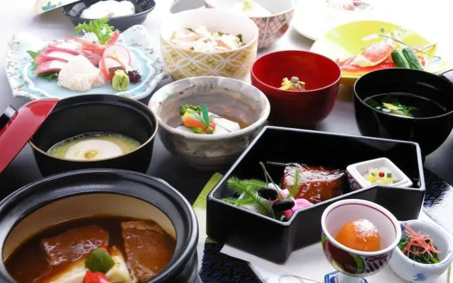 Suzu Beach Hotel