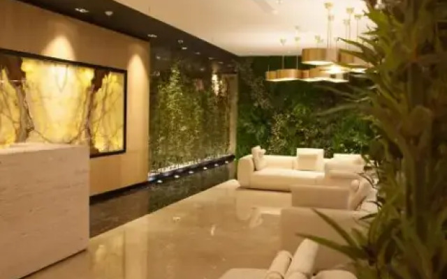 Royal G Hotel and Spa
