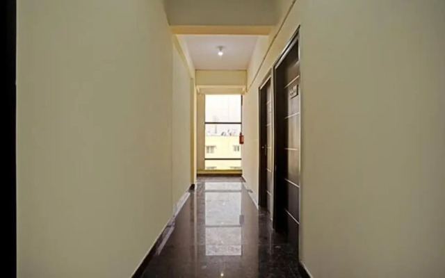 Fabhotel Galaxy Suites