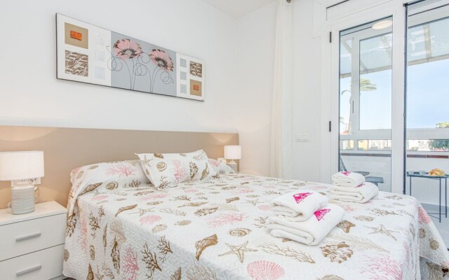 Spacious Apartment in Empuriabrava With Private Garden