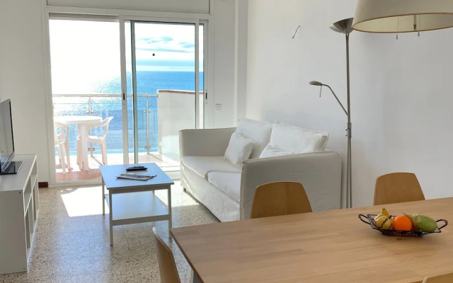 Europa 62 in Roses With 2 Bedrooms and 2 Bathrooms