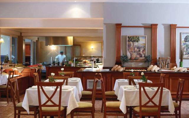 Atlantica Princess Hotel