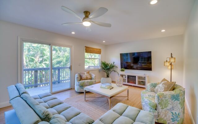 Fort Pierce Cottage w/ Shared Pool & Patio!