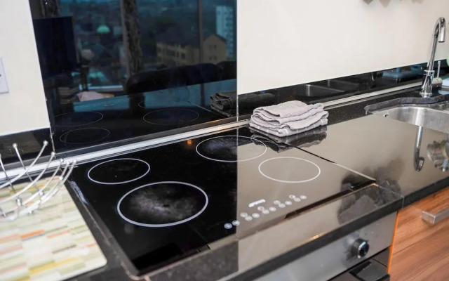 City Centre Location-family Friendly-free Parking