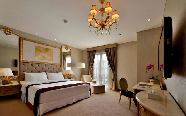 Amaroossa Royal Bogor