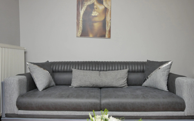 Blueway Hotel Residence