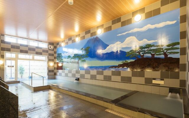 Aoshima Fisherman'S Beachside Hostel & Spa