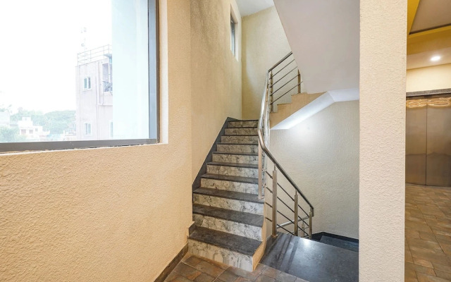 Fabhotel Classic Heights