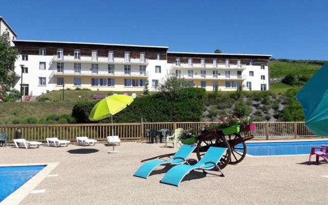 Residence Fleurs D'Aubrac