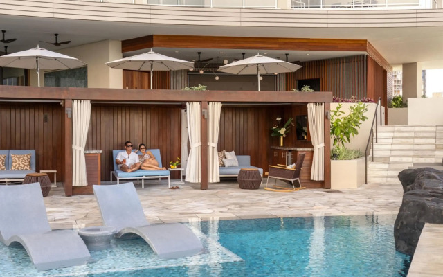 The Ritz-Carlton Residences, Waikiki Beach