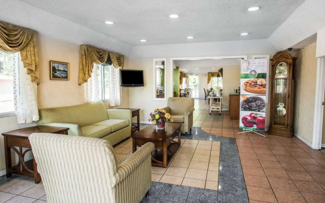 Quality Inn Evergreen