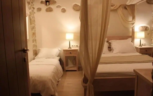 Vetilios Lithos boutique hotel