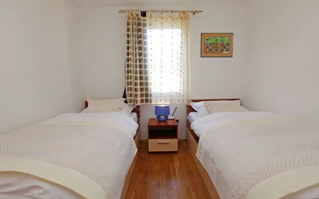 Perla Apartments