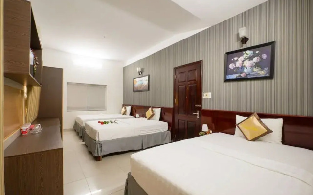 Ruby Hotel