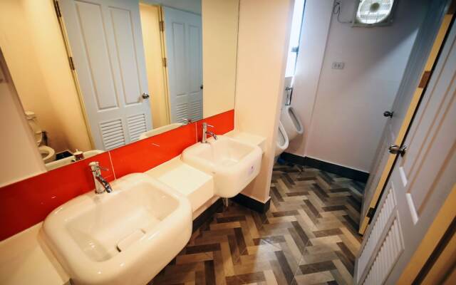 The Campus Hostel Thonglor