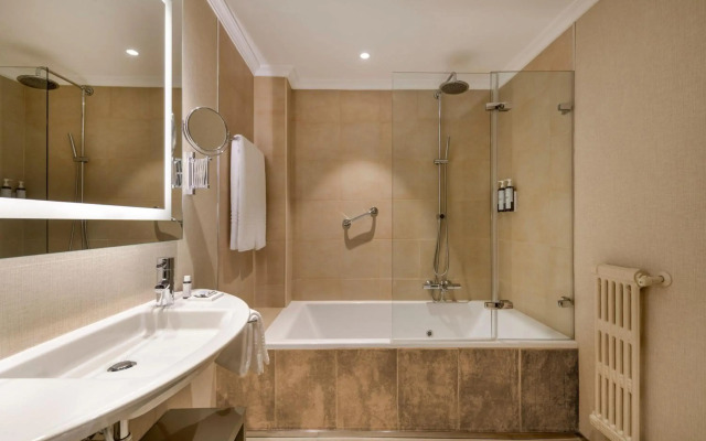 AC Hotel Carlton Madrid by Marriott