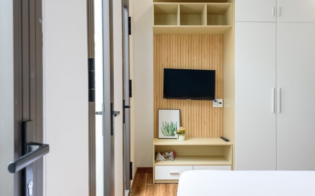 Cozrum Homes - June Corner