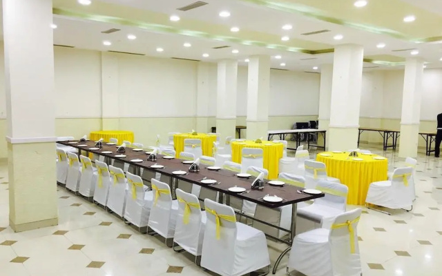 Shiv Hotel – Business – Bhuj