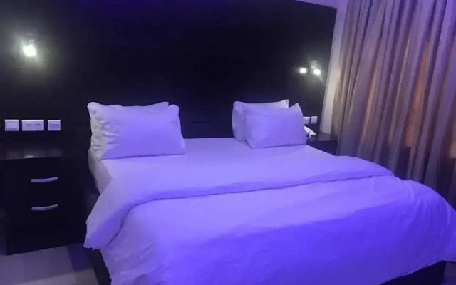 Pali Resort Hotel