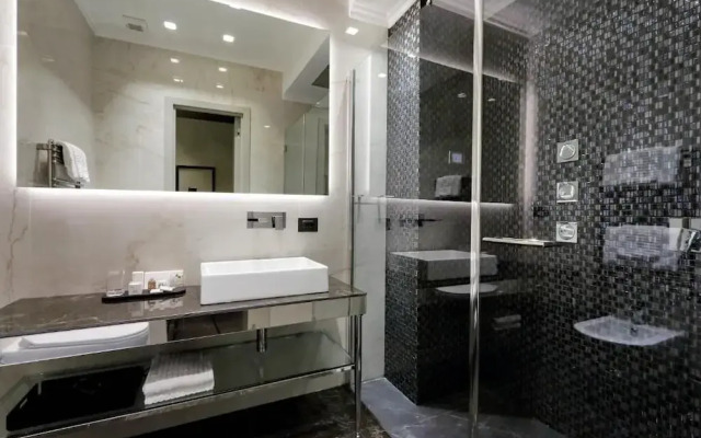 BQ HOUSE COLOSSEO Luxury rooms