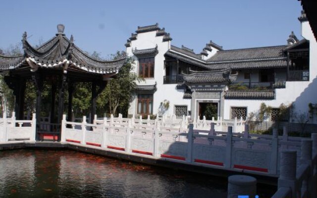 Jinkongque Spa & Resort