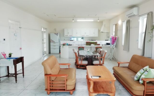 Beachside House Sea of Toya Yomitan Okinawa