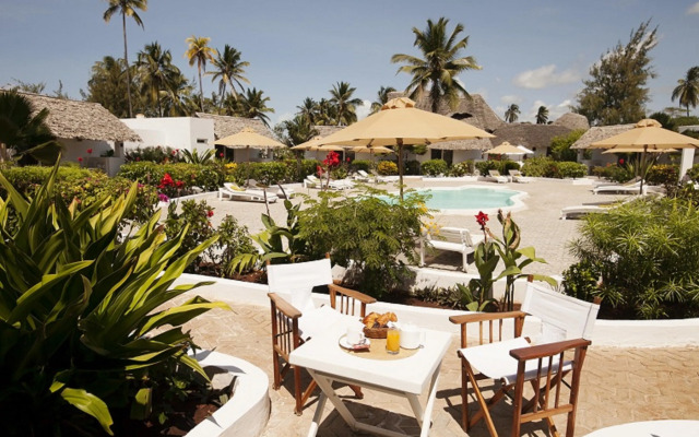 Dhow Inn Boutique Hotel