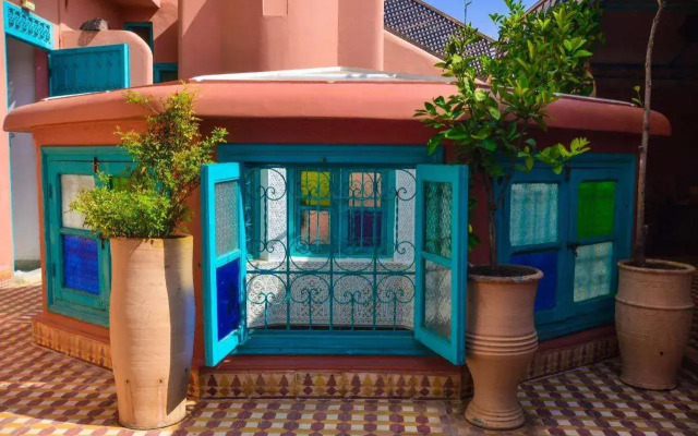 Riad Tasneem