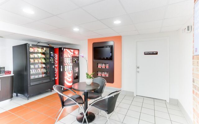 OYO Hotel Houston Katy Freeway