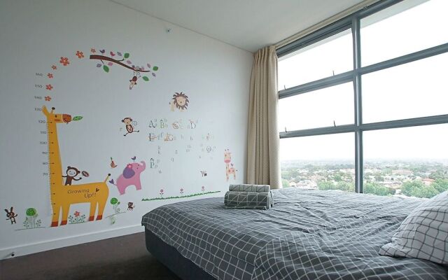 Crows Nest Family Apartment