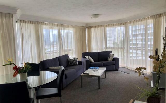 Bougainvillea Gold Coast Holiday Apartments