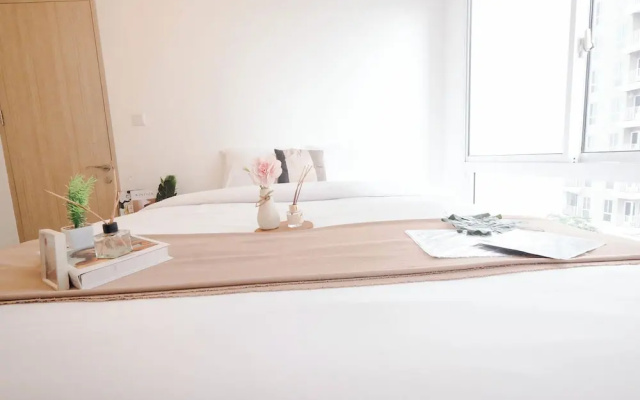 Basic 2Br Apartment Near Tokyo Hub At Tokyo Riverside Pik 2 – Guest Rooms – Jakarta