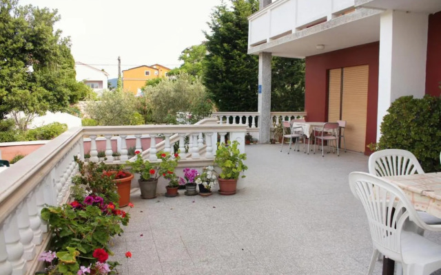 Apartments by the sea Barbat, Rab - 4993