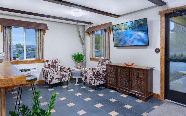 Travelodge by Wyndham Lovell/Bighorns