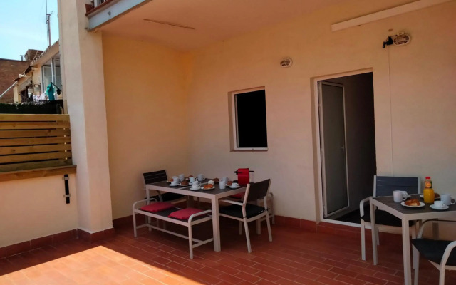 Apartamentos Tenor*