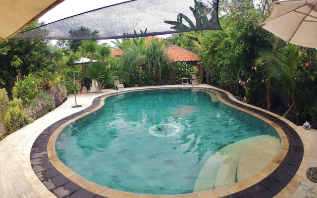Hibiscus House Bali