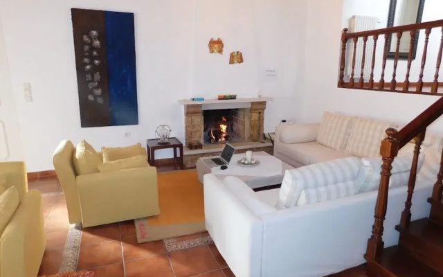 Villa Aris