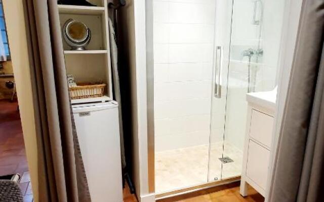 Appartement Dans Hotel De Flaux