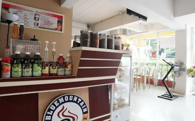 Donmuang Airport Hostel
