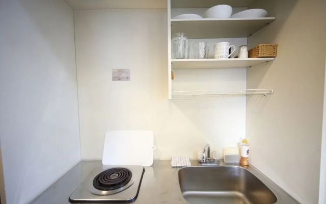 Escort Haruyoshi 406