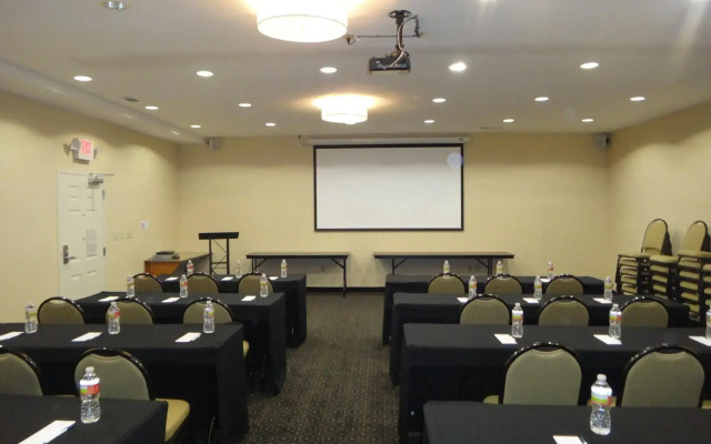 Candlewood Suites Decatur Medical Center by IHG
